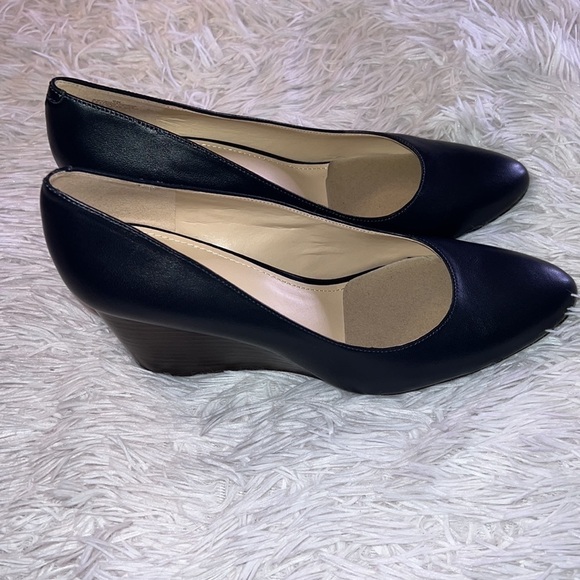 NWT Nine West Jazzin Almond Toe Wedges size9M blue - Picture 4 of 6